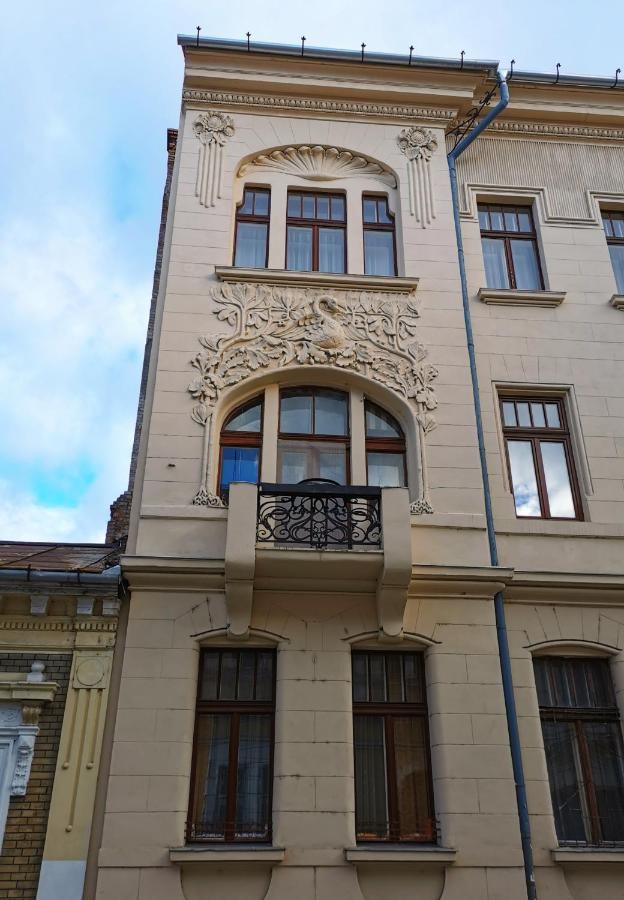 Apartment Swanhome - *